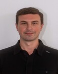 team member img